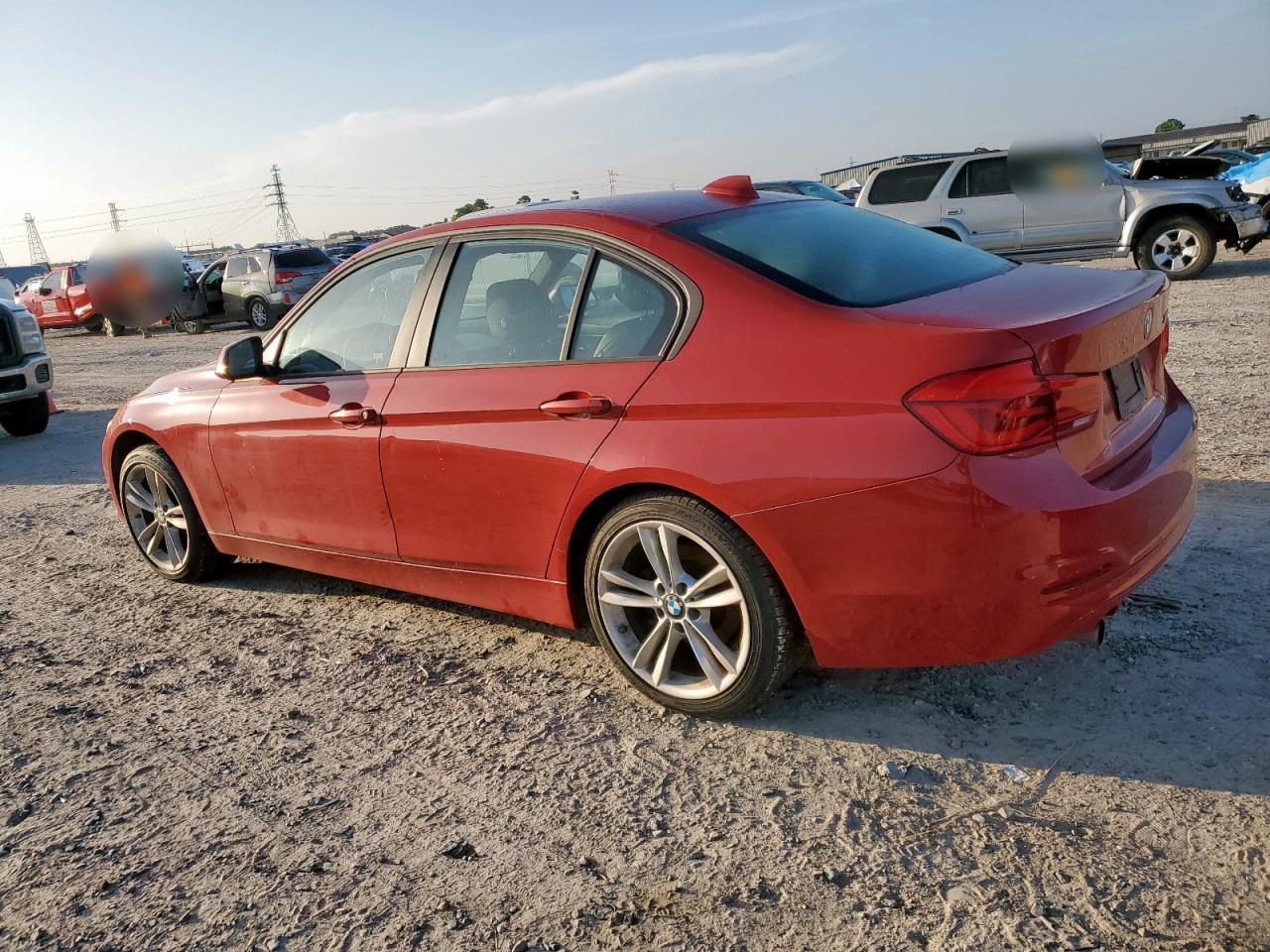 2016 BMW 320 I - Фото 2