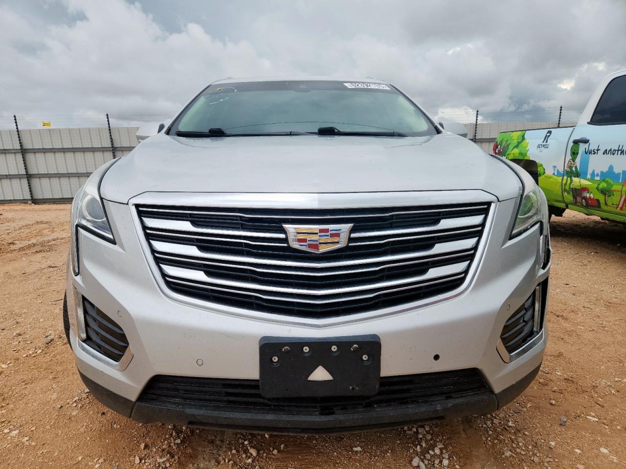 2018 Cadillac Xt5 Luxury - Image 5