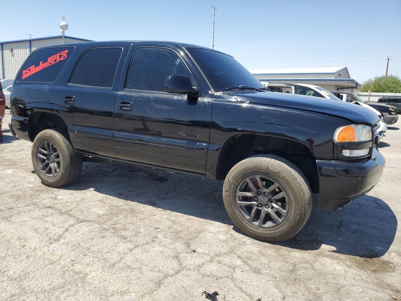 2004 GMC Yukon - Image 4