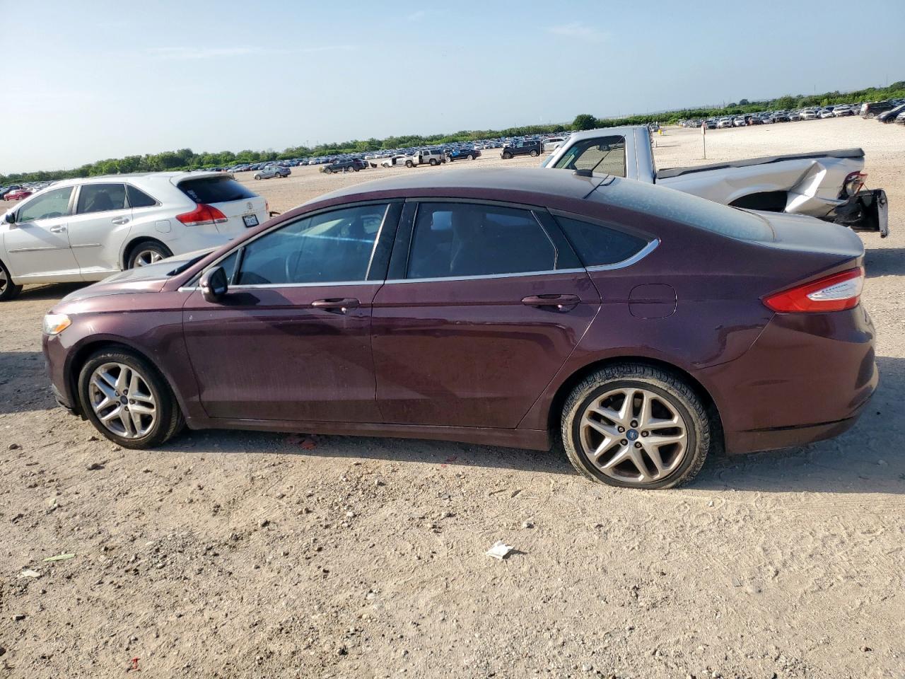 2013 Ford Fusion Se - Image 2