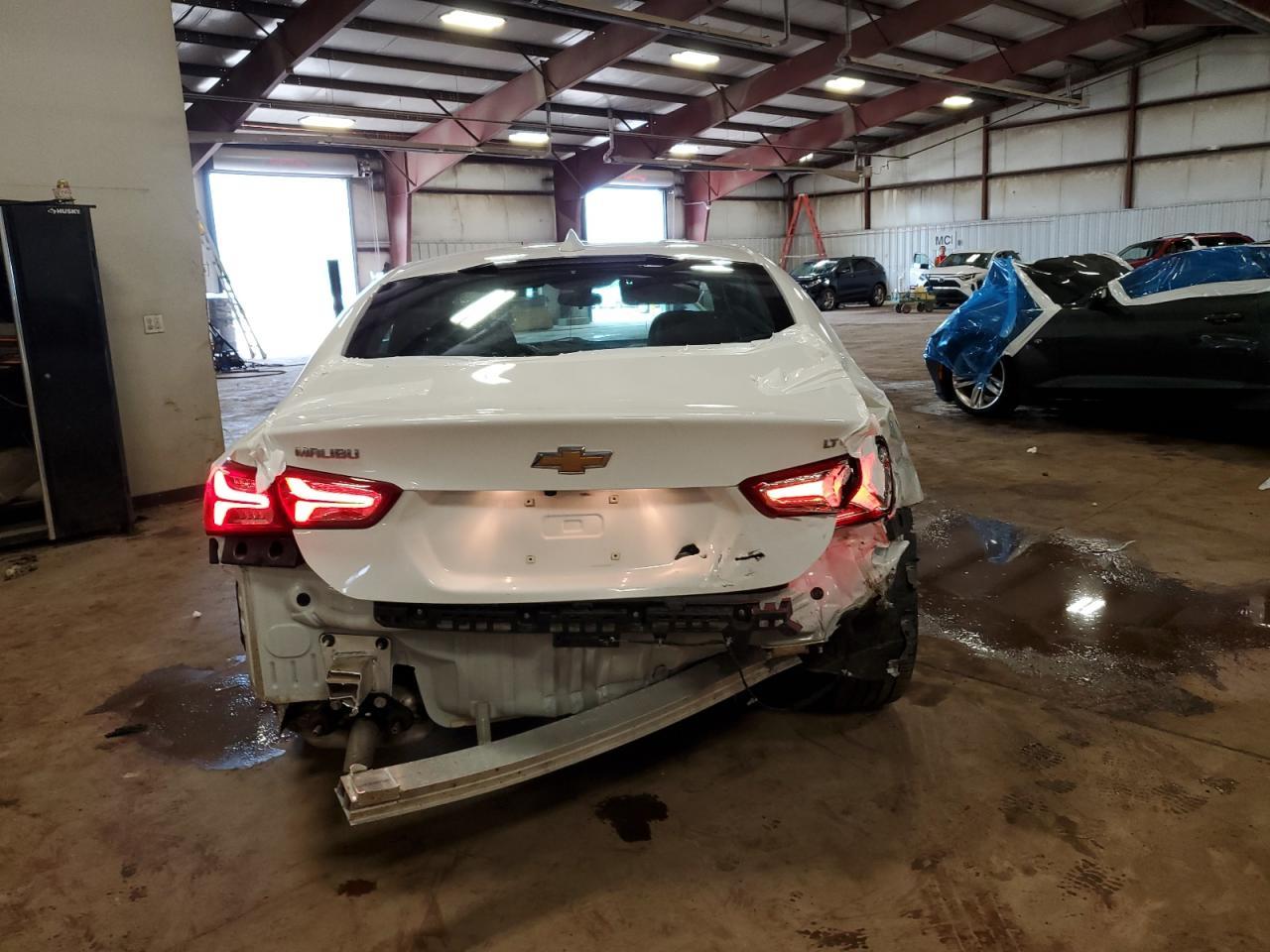 2021 Chevrolet Malibu Lt - Фото 6