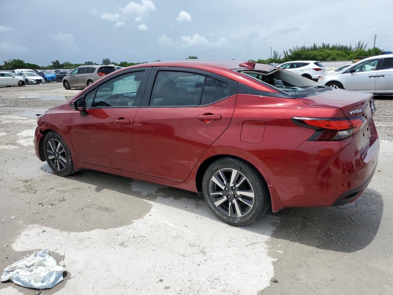 2020 Nissan Versa Sv - Фото 2