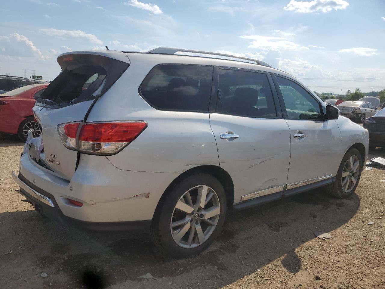 2014 Nissan Pathfinder S - Фото 3