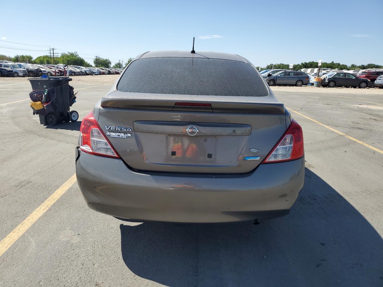 2013 Nissan Versa S - Image 6