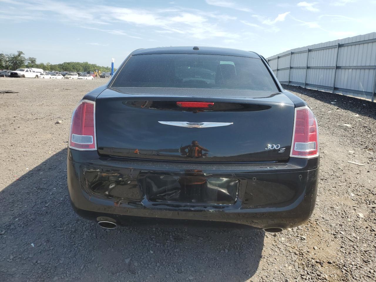2014 Chrysler 300 S - Image 6