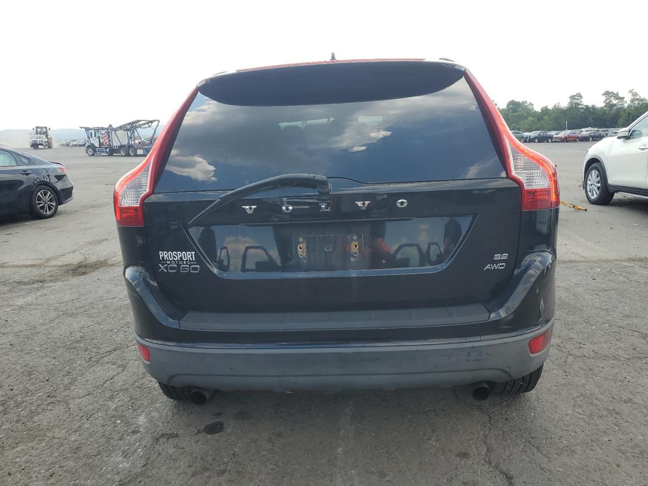 2010 Volvo Xc60 3.2 - Image 6