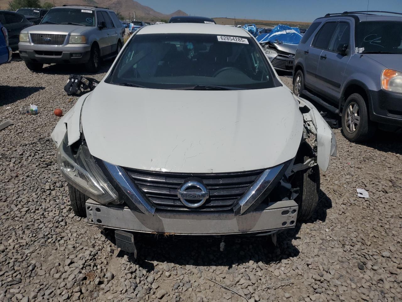 2017 Nissan Altima 2.5 - Image 5