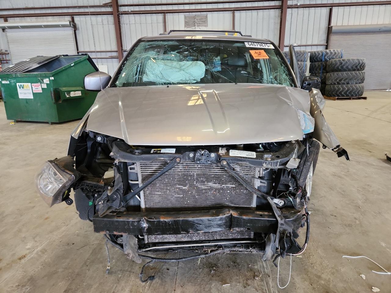 2016 Chrysler Town & Country Touring - Фото 5