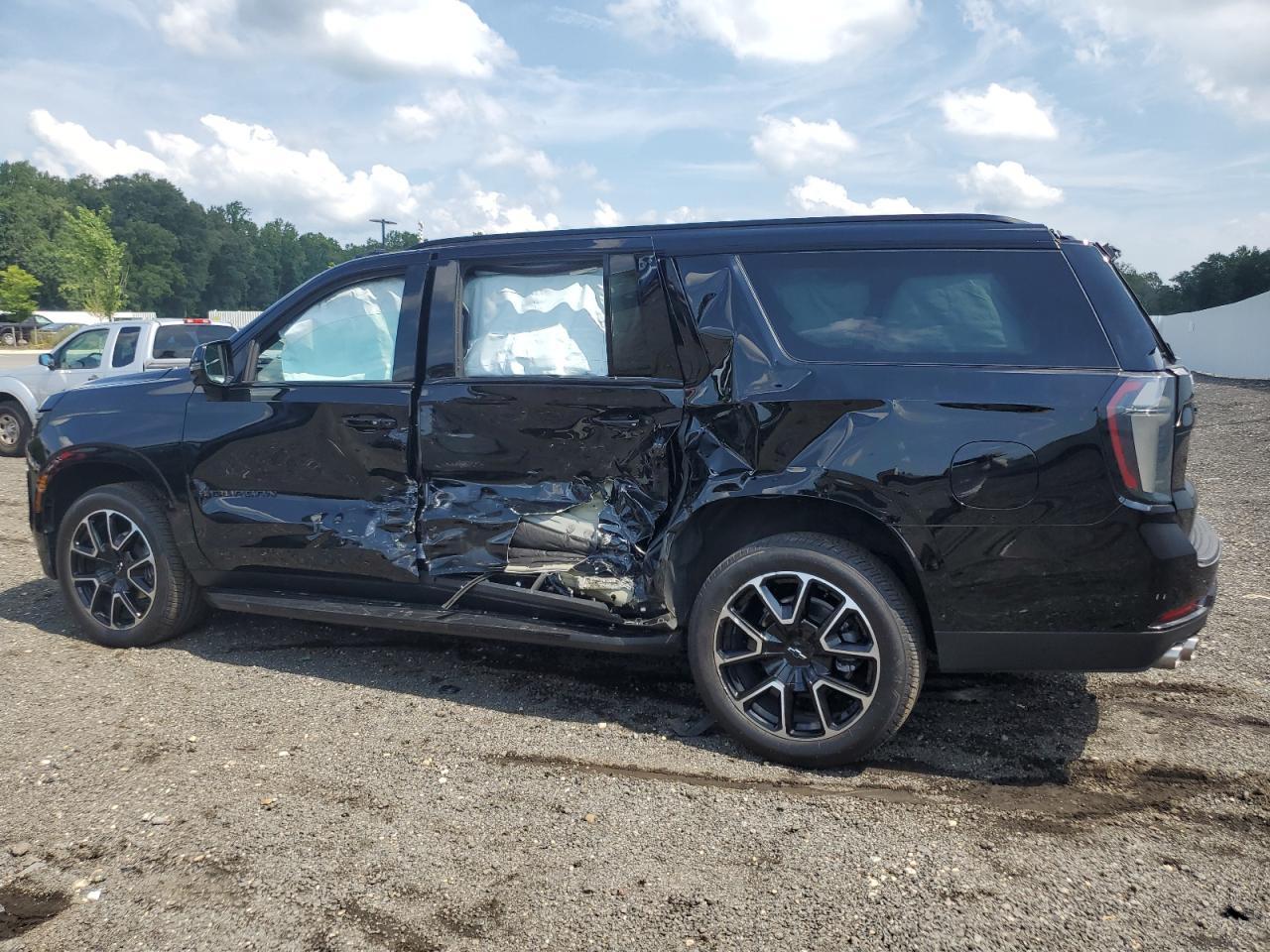 2025 Chevrolet Suburban K1500 Rst - Фото 2