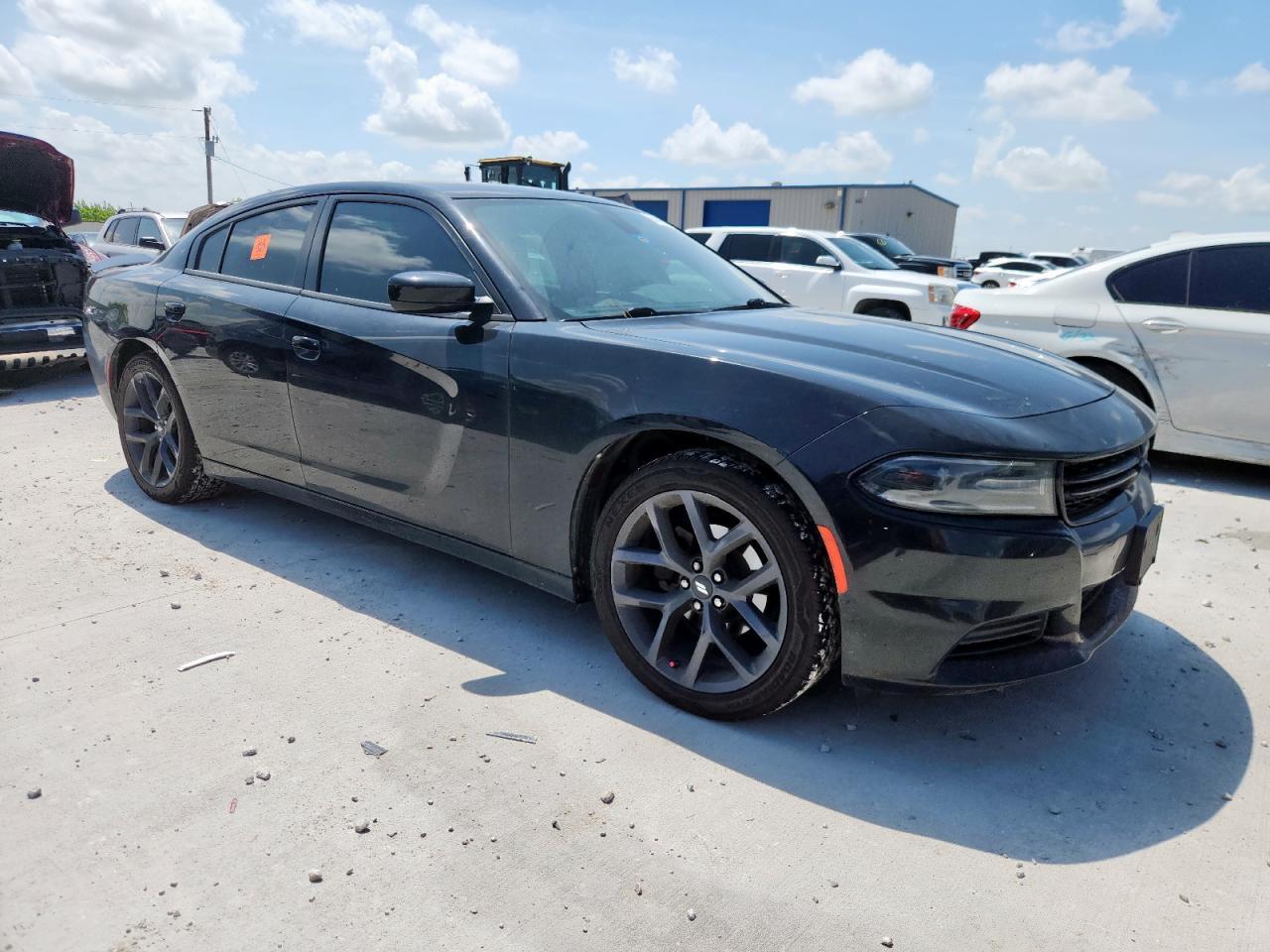 2019 Dodge Charger Sxt - Image 4