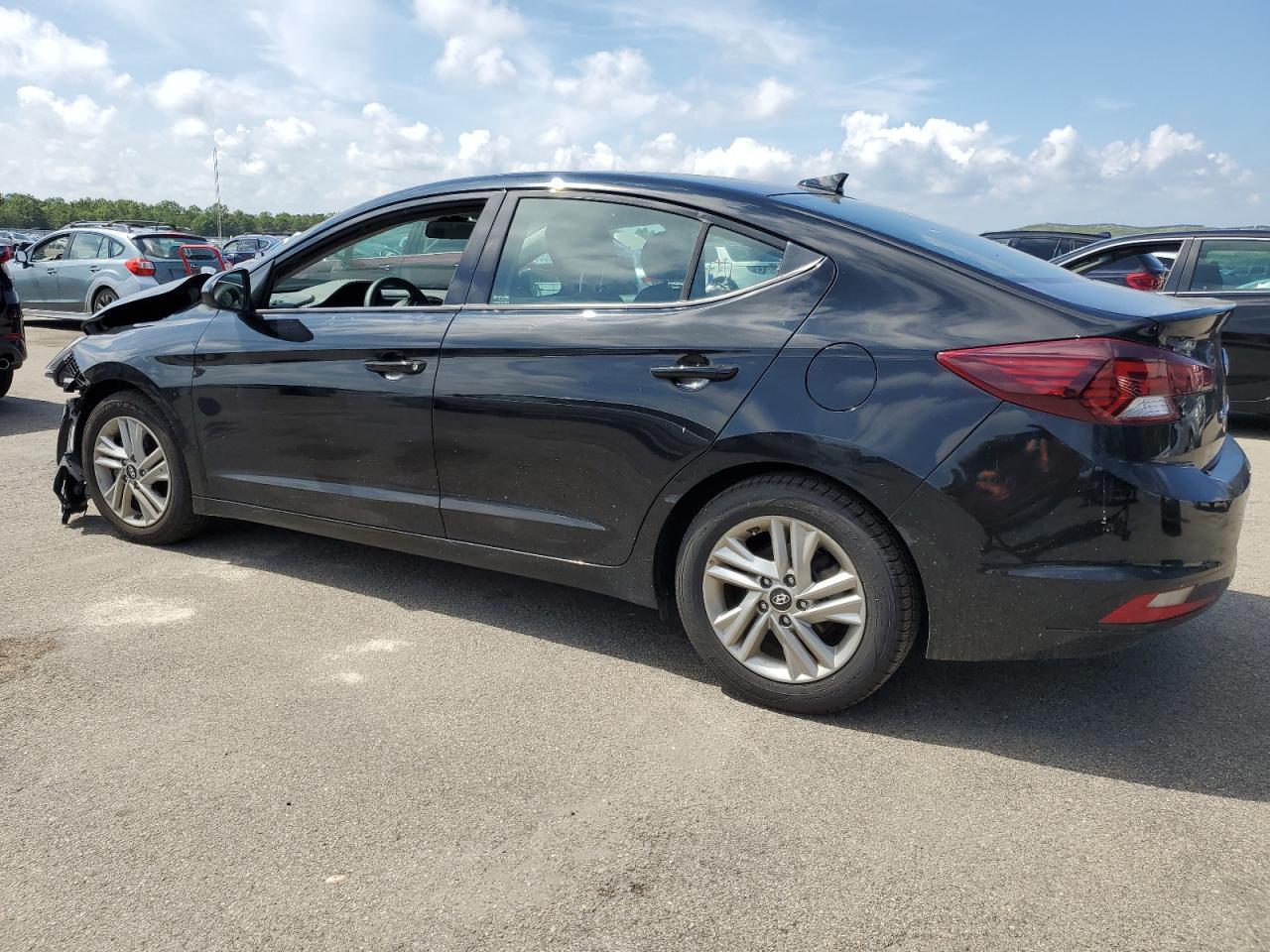 2020 Hyundai Elantra Sel - Image 2