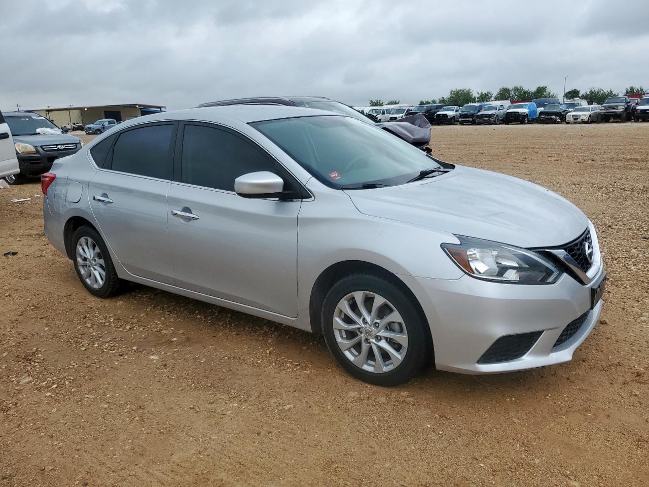 2018 Nissan Sentra S - Фото 4