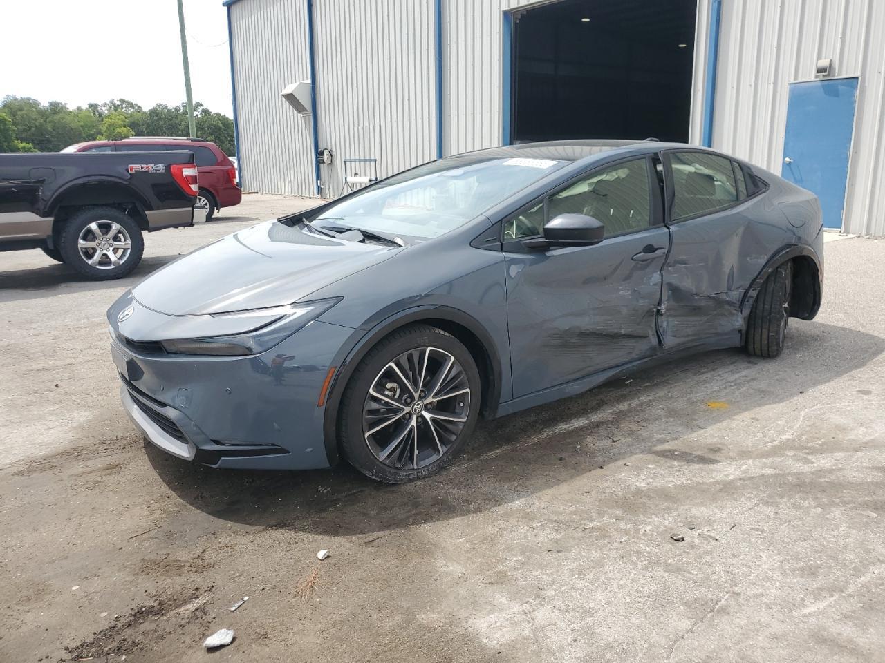 2024 Toyota Prius Le