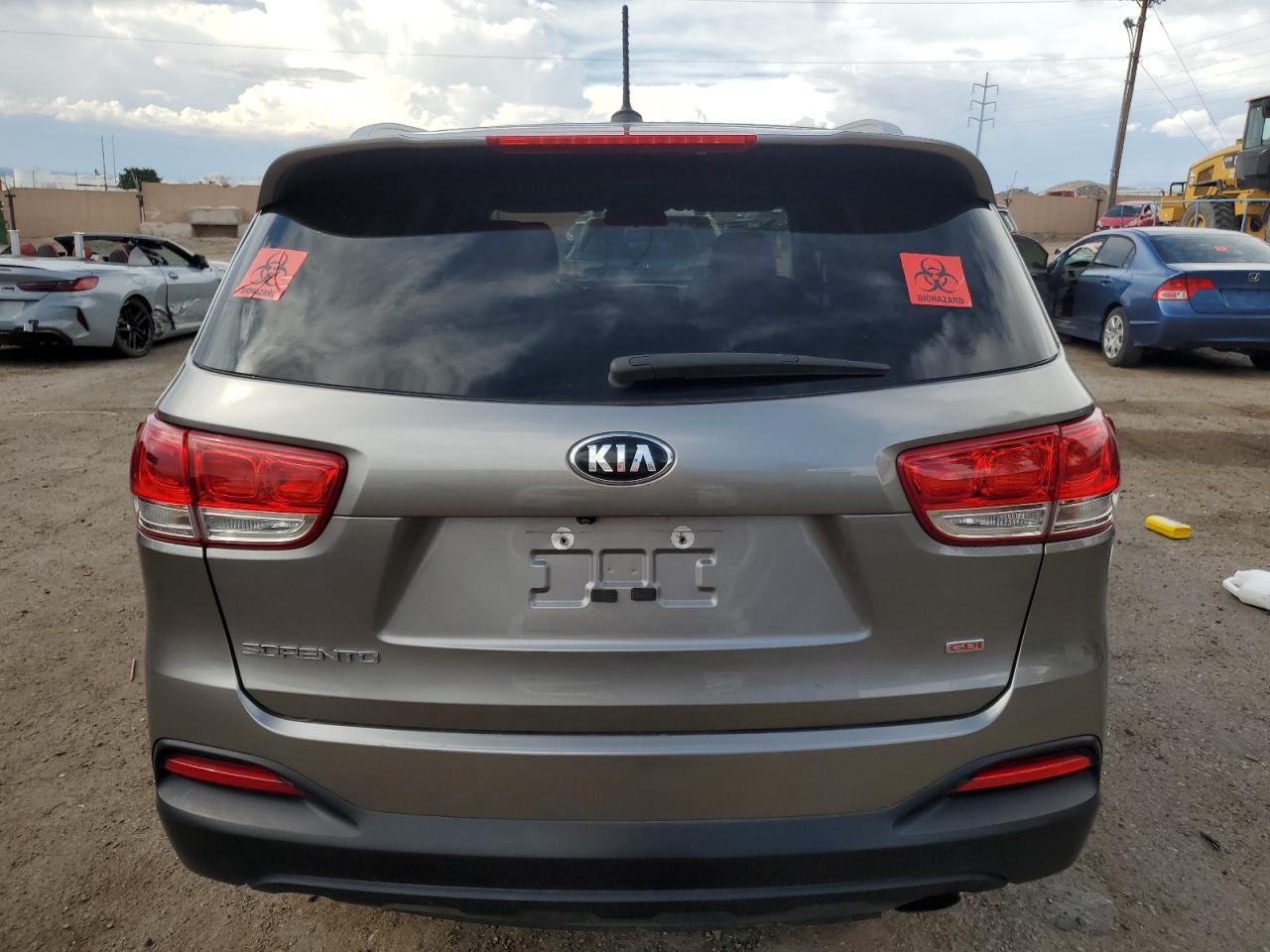 2017 Kia Sorento Lx - Фото 6