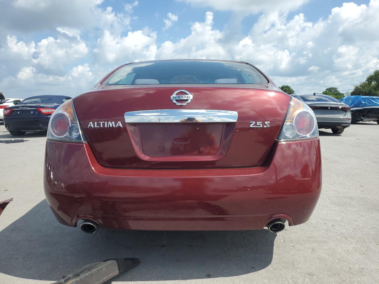 2011 Niss Altima Base - Фото 6