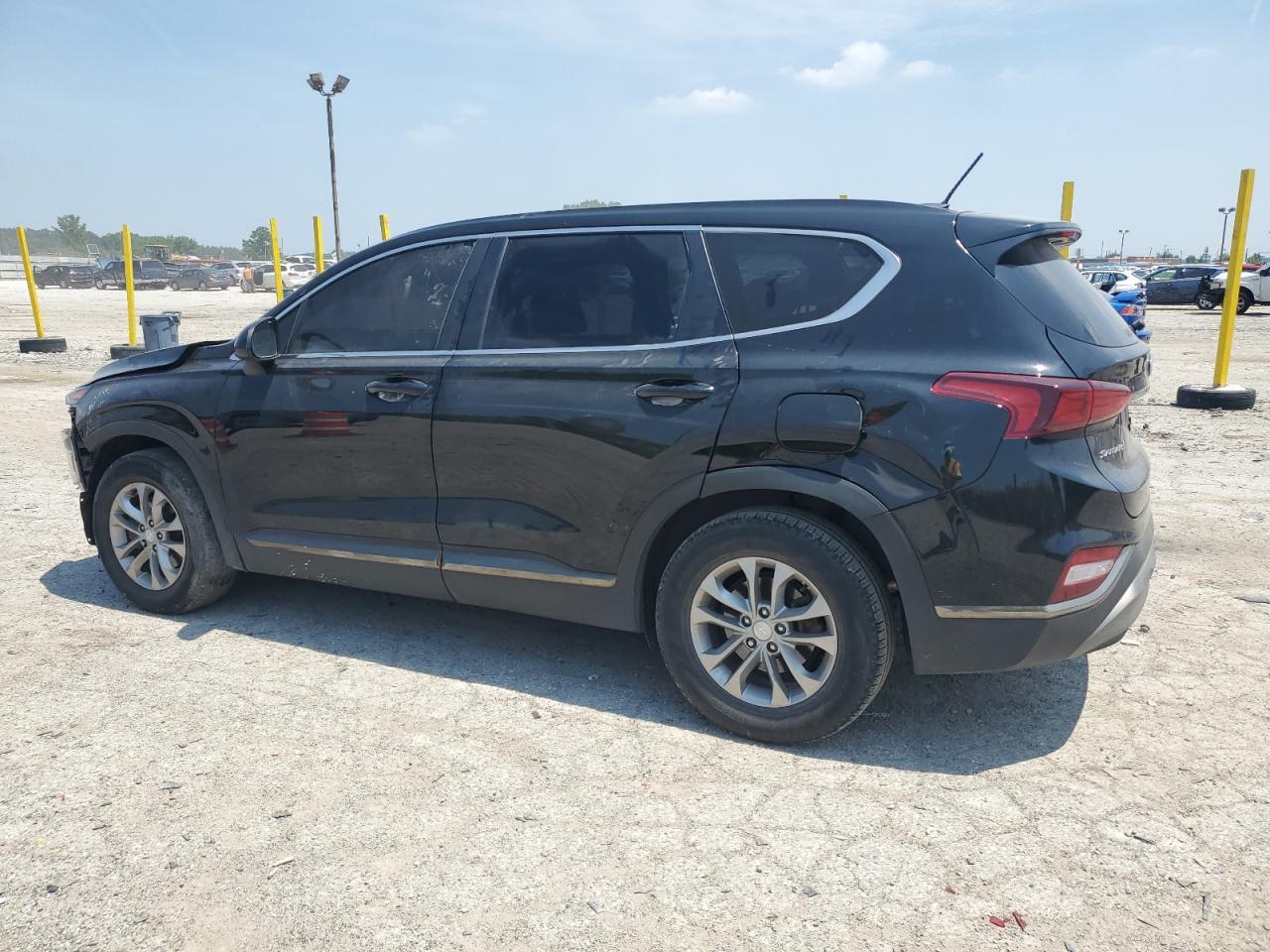 2019 Hyundai Santa Fe Se - Фото 2