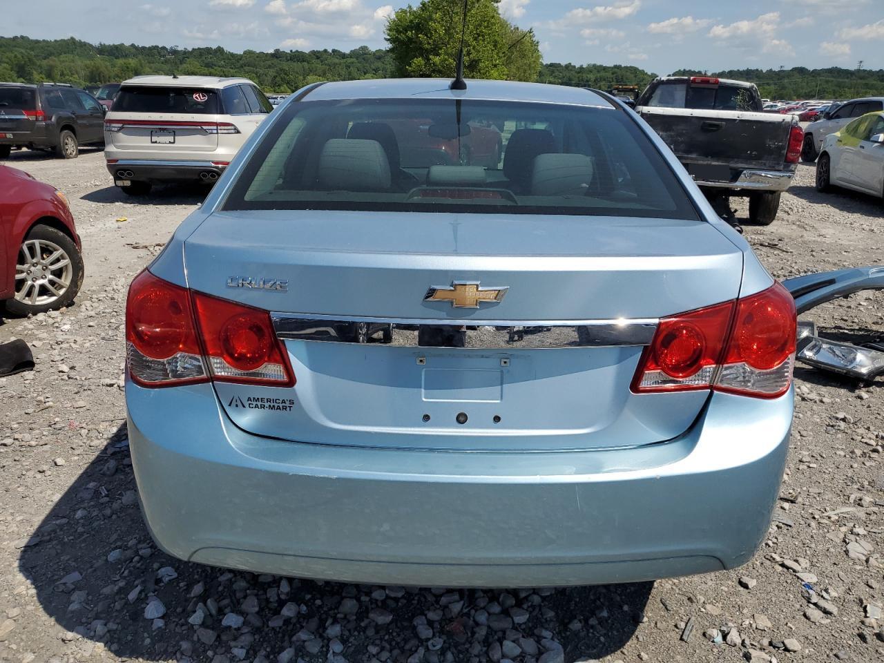 2011 Chevrolet Cruze Ls - Image 6