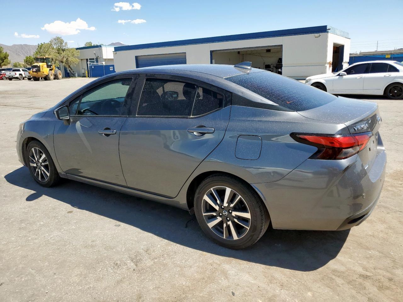 2021 Nissan Versa Sv - Image 2