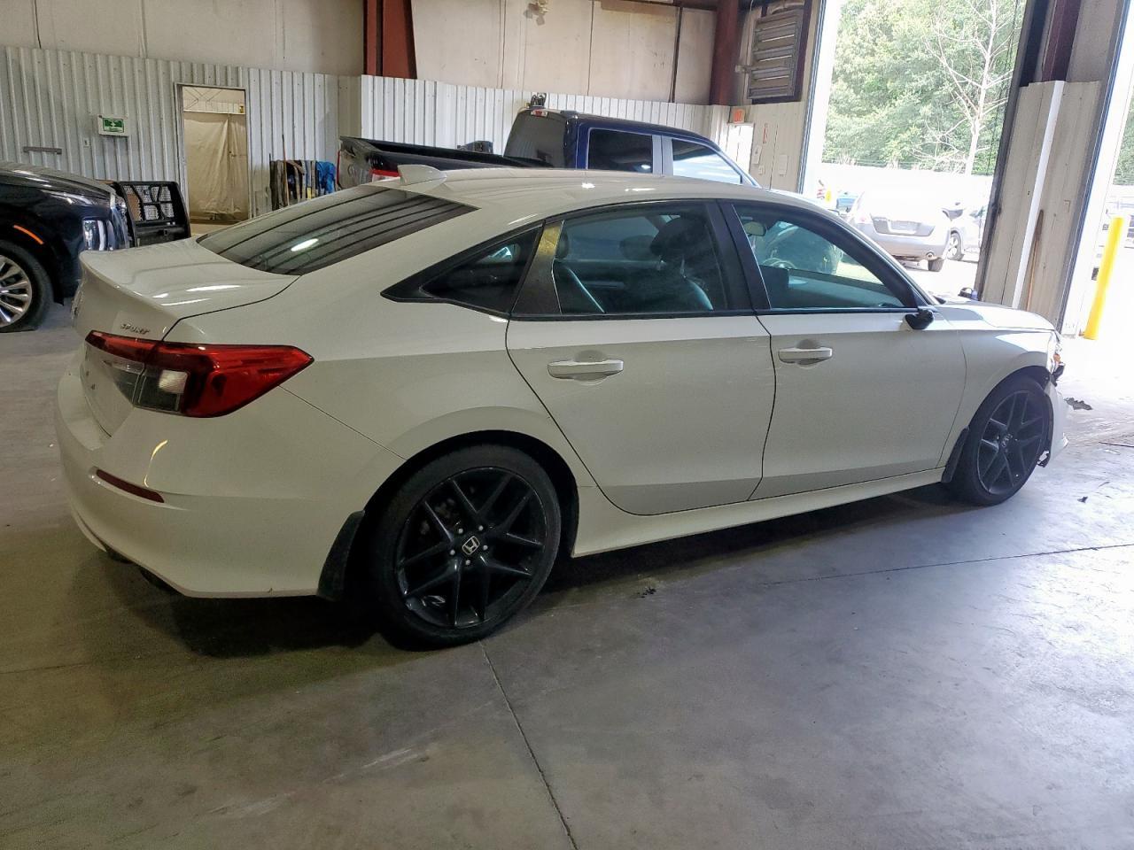 2022 Honda Civic Sport - Фото 3