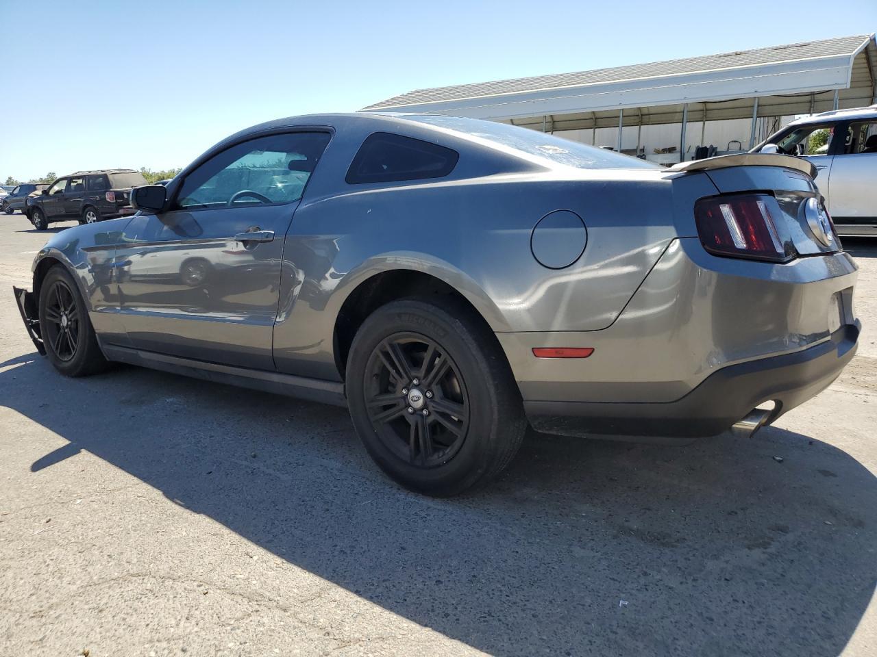 2011 Ford Mustang - Image 2