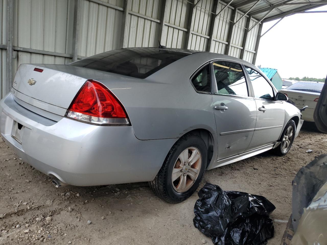 2013 Chevrolet Impala Ls - Фото 3
