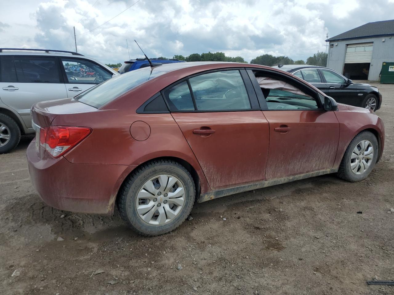 2013 Chevrolet Cruze Ls - Фото 3
