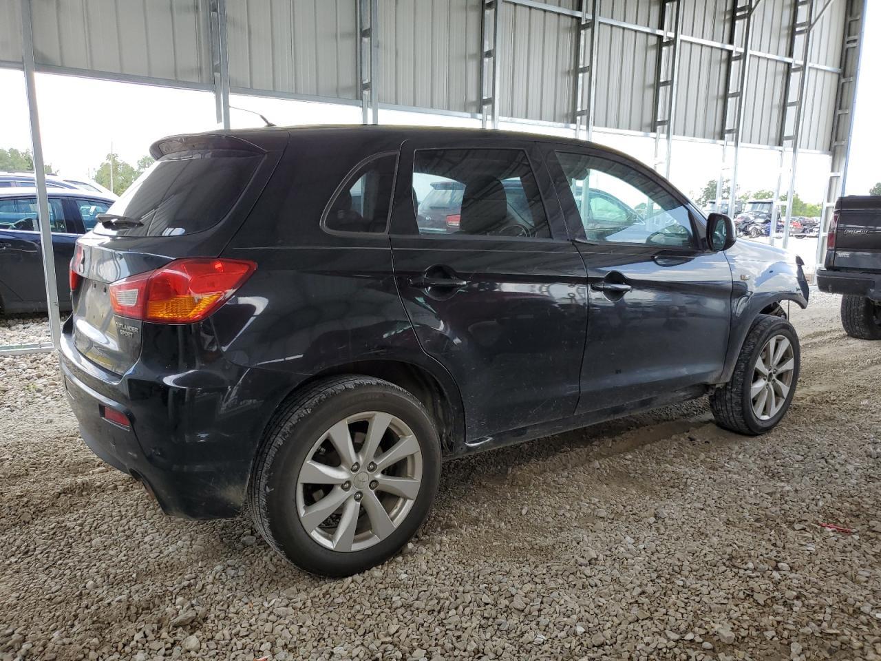 2012 Mitsubishi Outlander Sport Se - Image 3