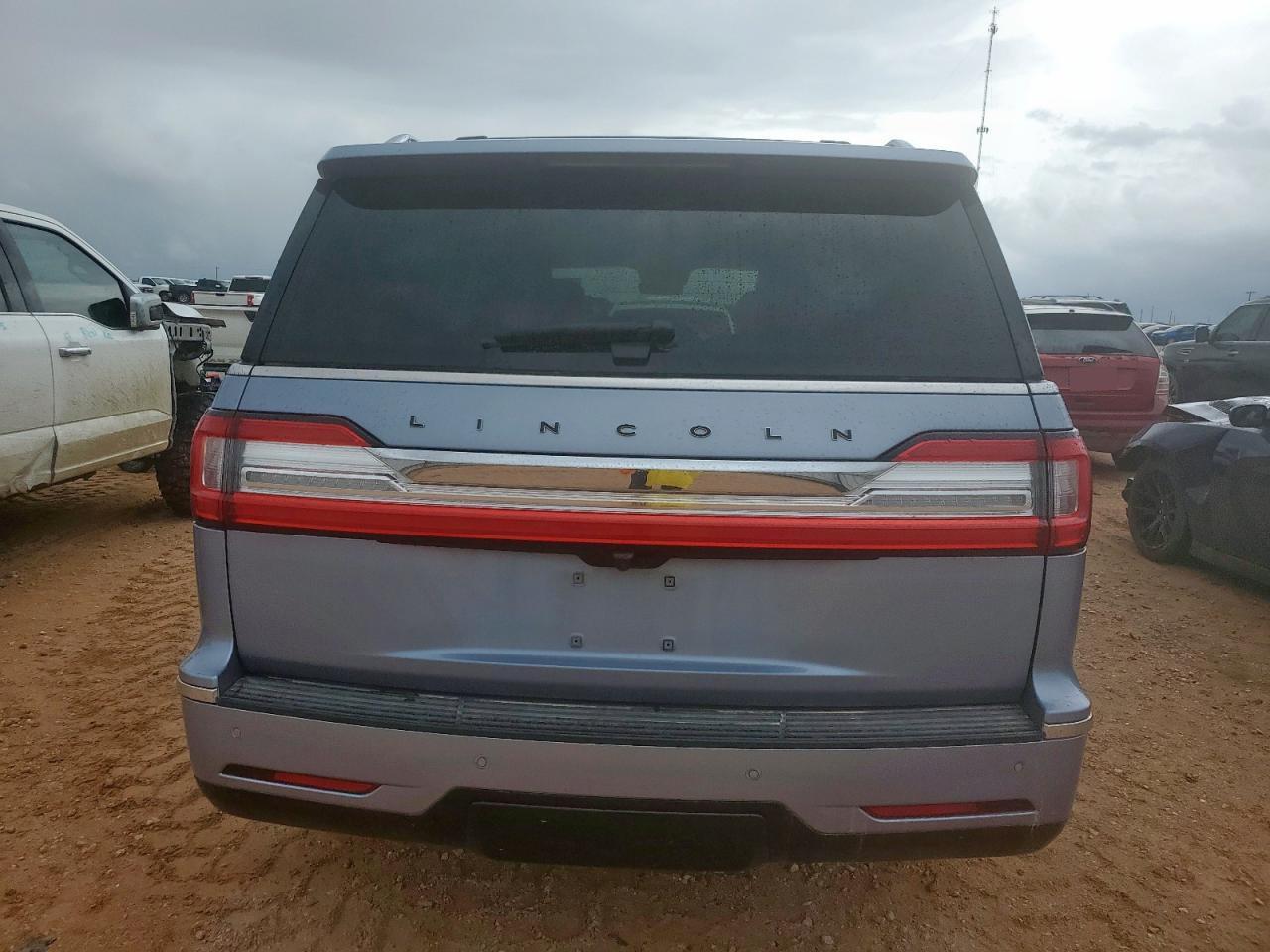 2019 Lincoln Navigator L Black Label - Фото 6