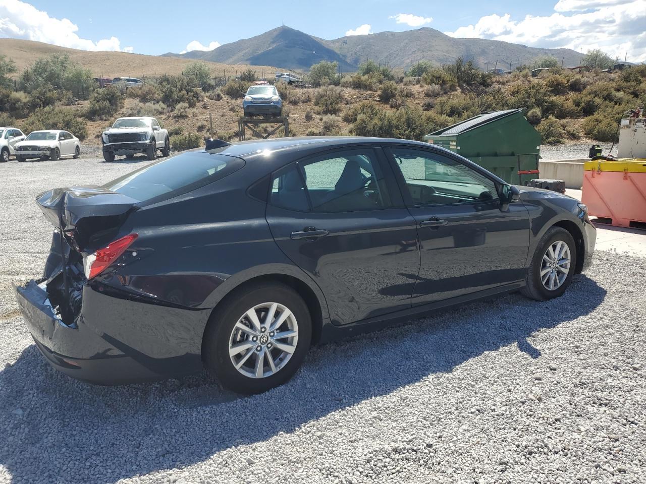 2025 Toyota Camry Xse - Фото 3