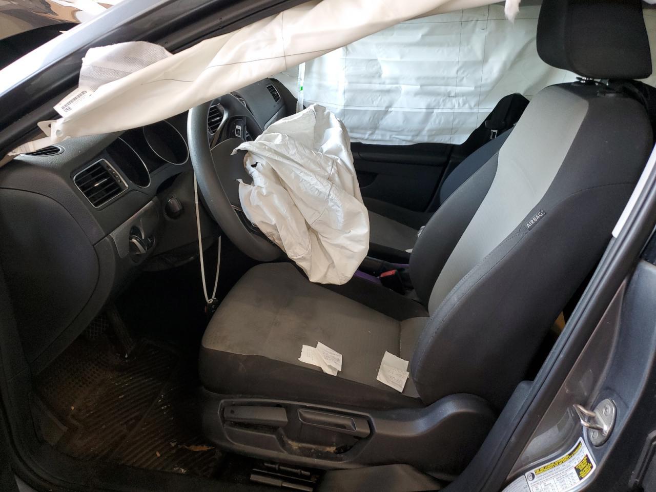 2017 Volkswagen Jetta S - Фото 7