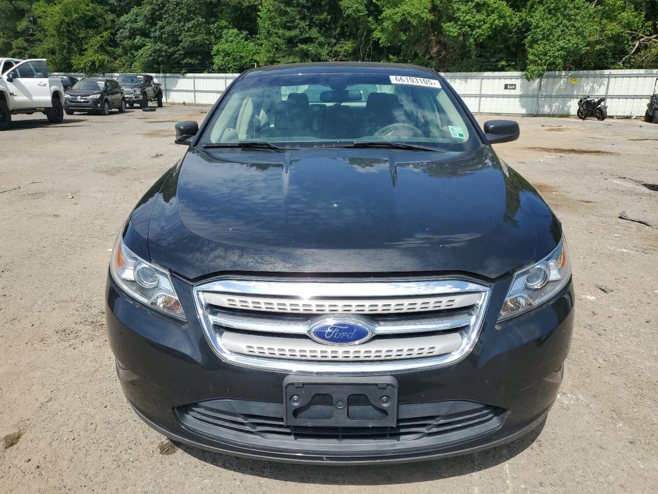 2012 Ford Taurus Se - Image 5