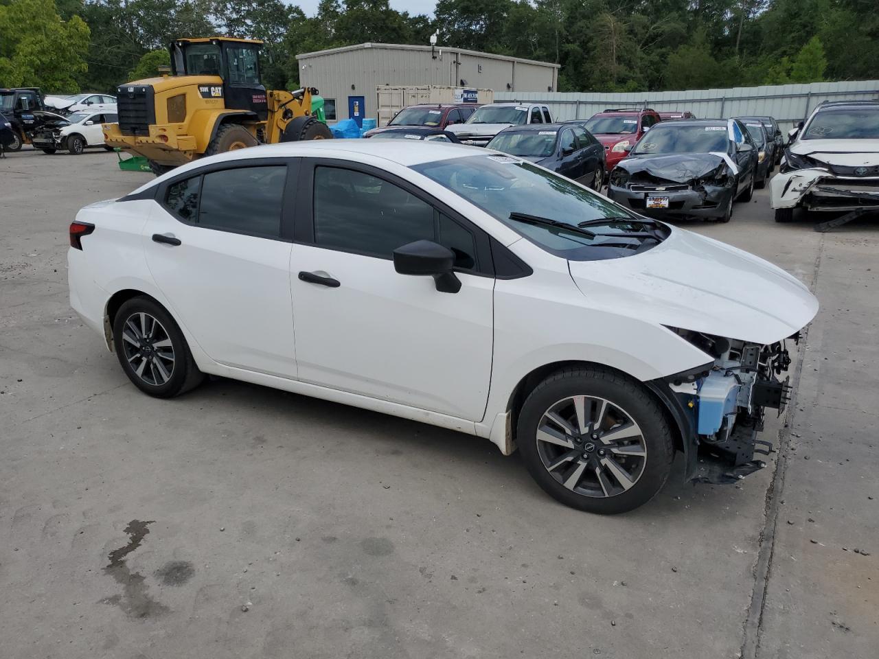 2024 Nissan Versa S - Фото 4