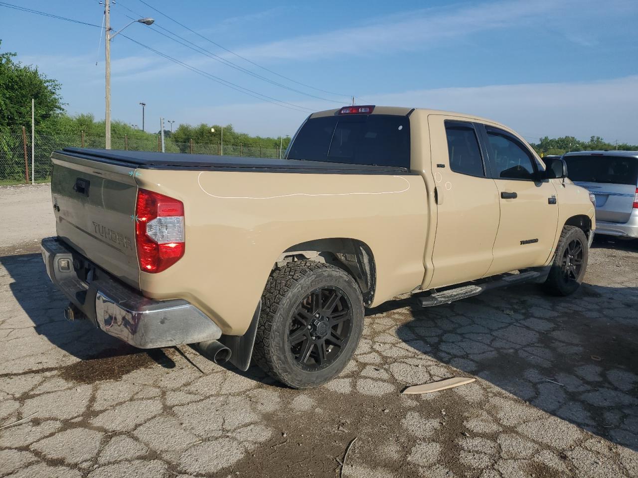 2018 Toyota Tundra Double Cab Sr - Фото 3