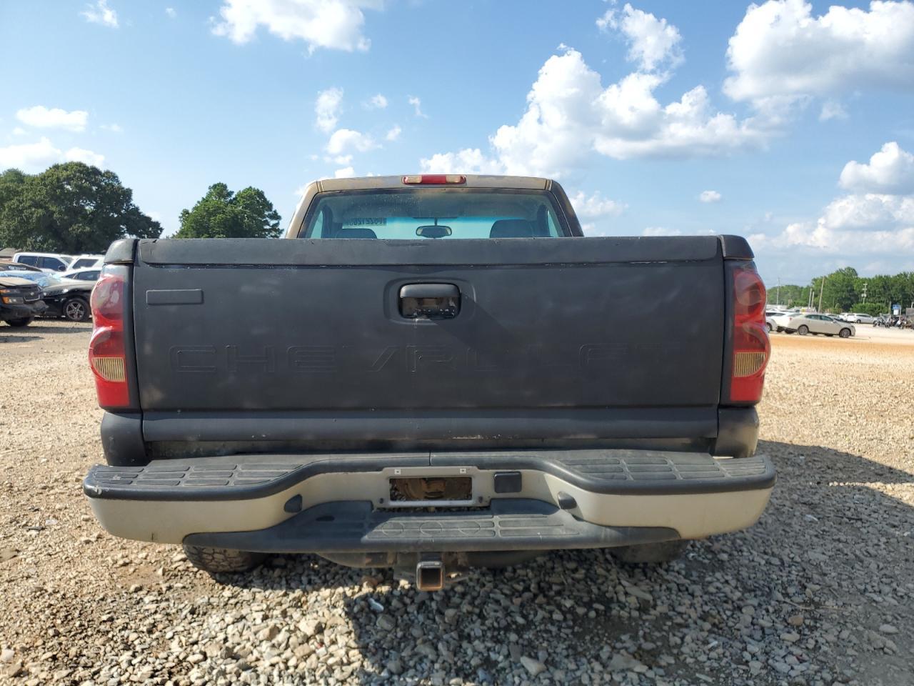 2007 Chevrolet Silverado C1500 Classic - Image 6