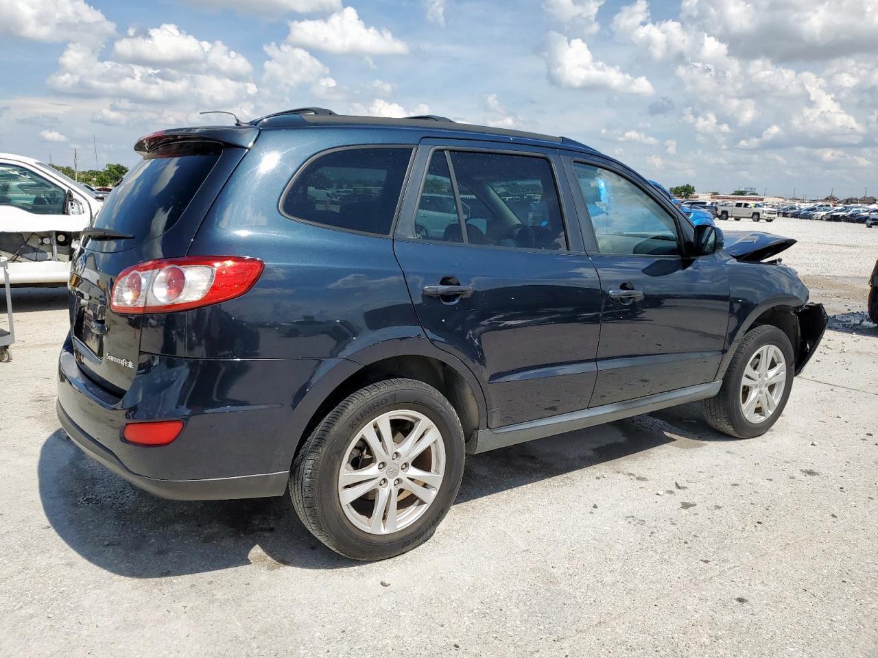 2010 Hyundai Santa Fe Se - Image 3