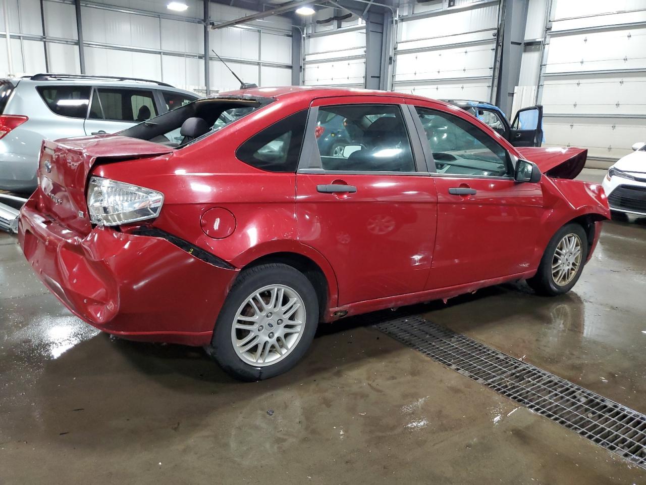 2011 Ford Focus Se - Фото 3