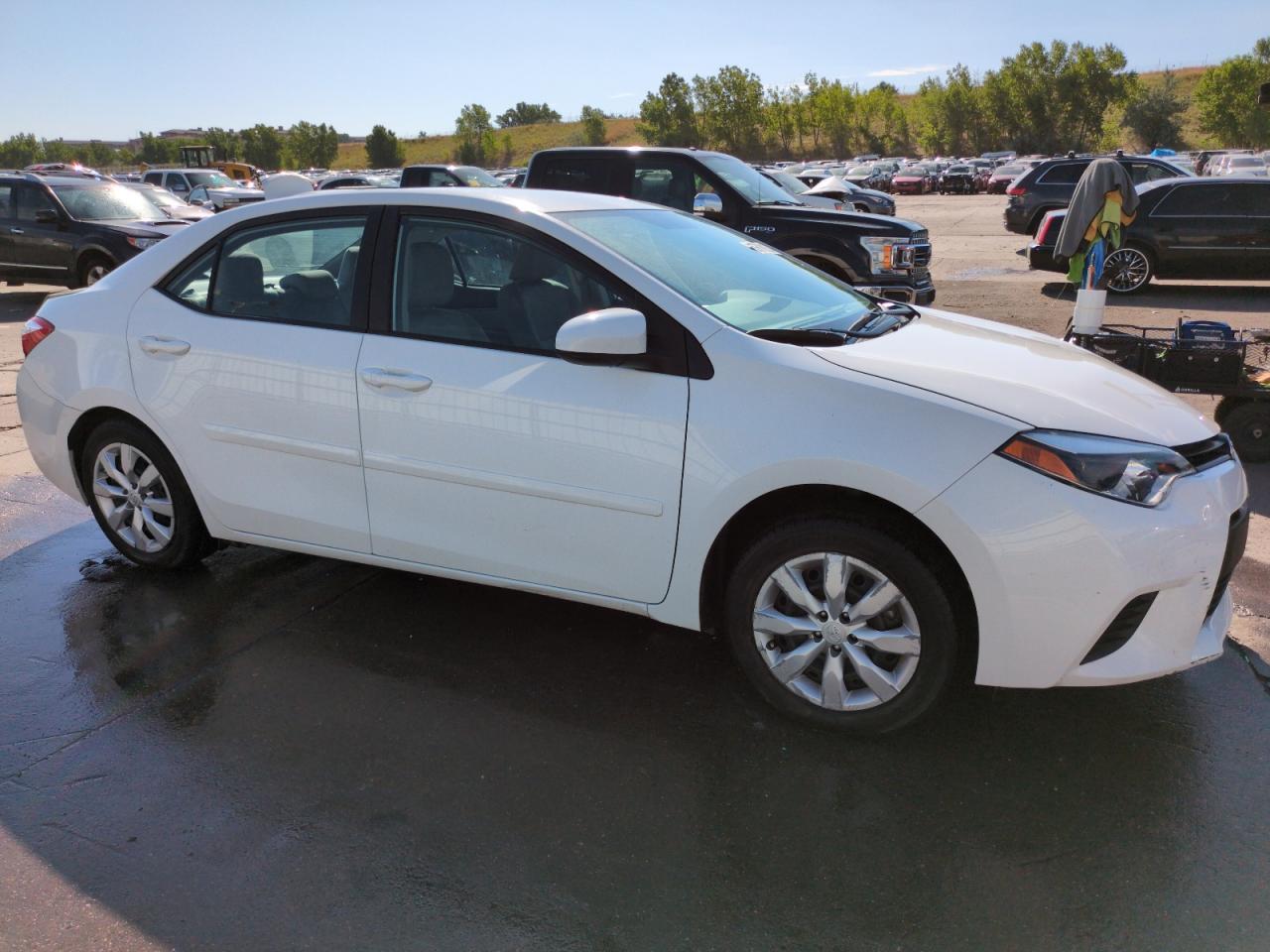 2014 Toyota Corolla L - Фото 4