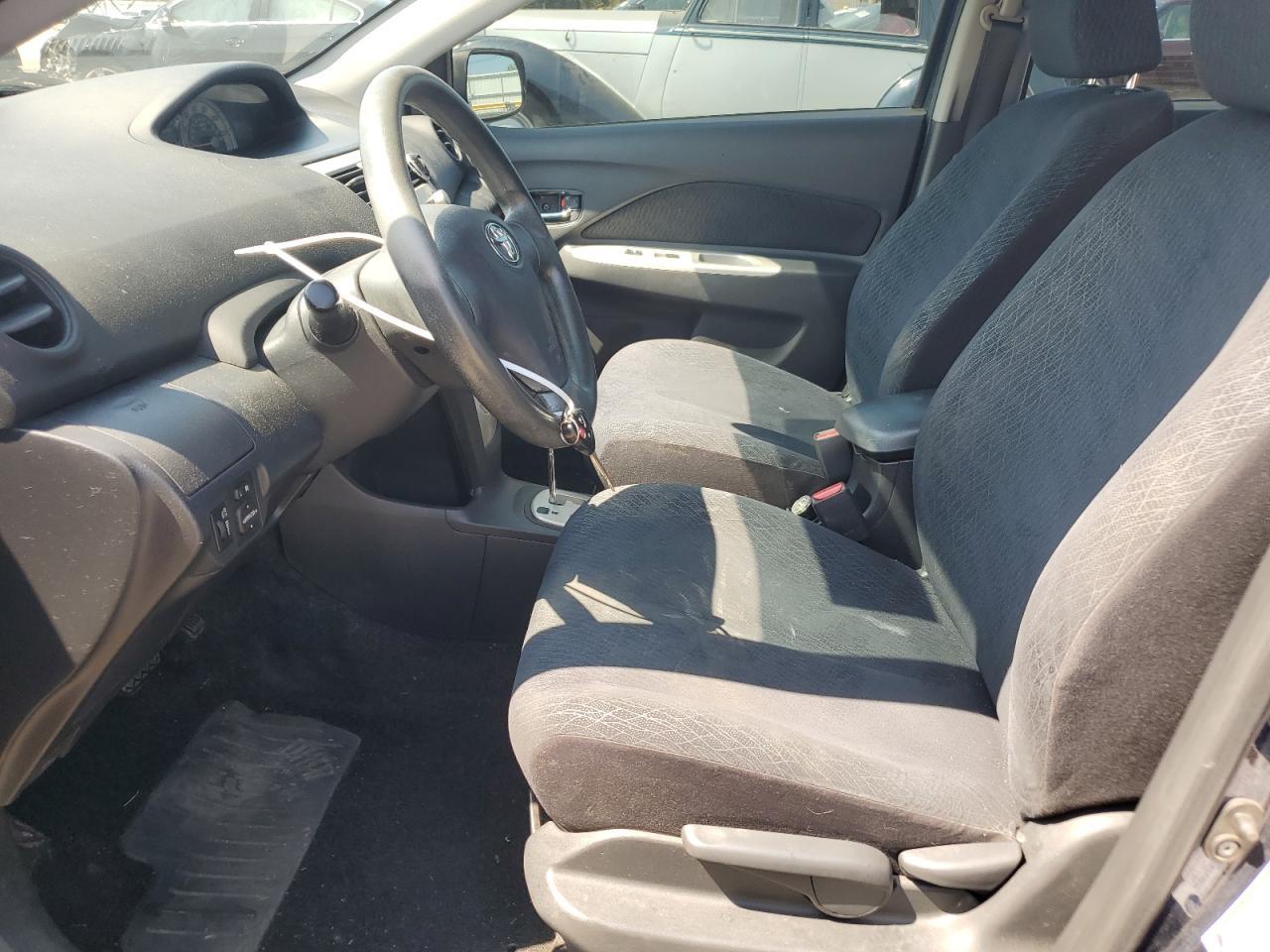 2008 Toyota Yaris - Фото 7