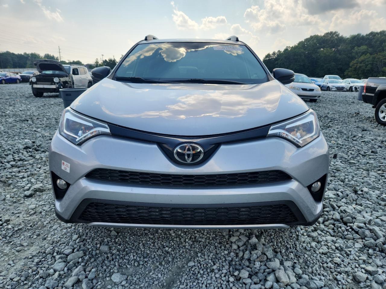 2018 Toyota Rav4 Se - Image 5