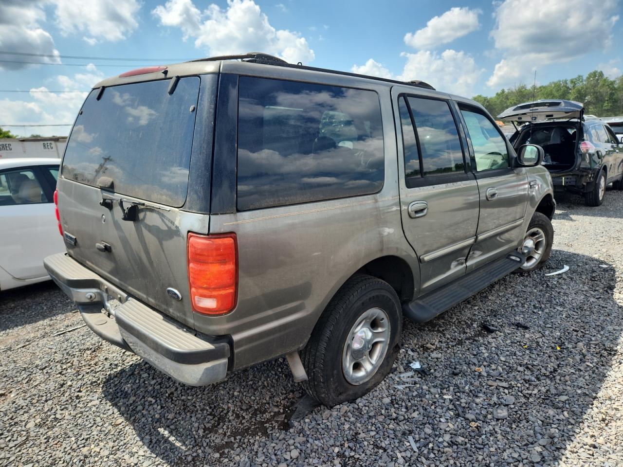1999 Ford Expedition - Image 3