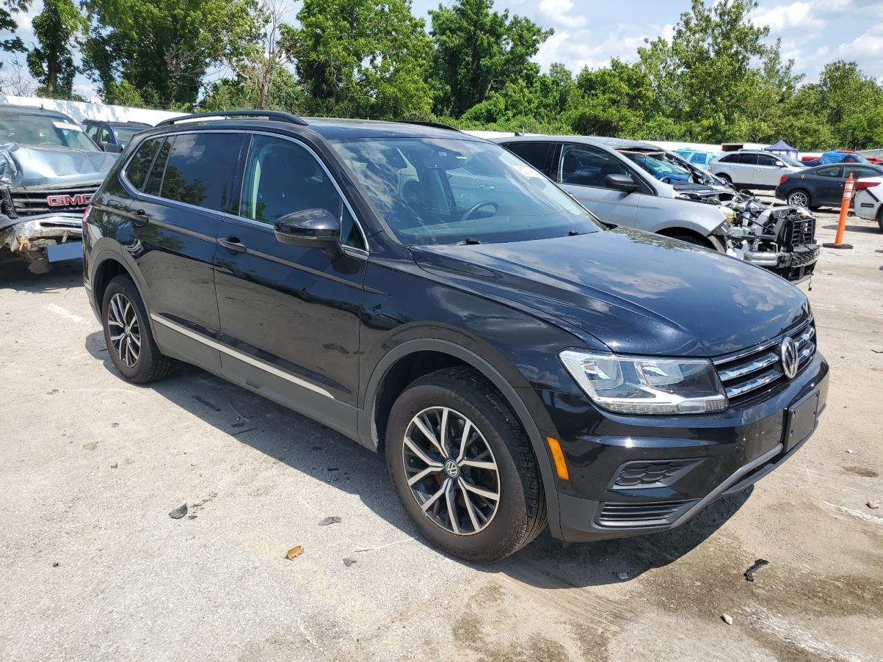 2021 Volkswagen Tiguan Se - Фото 4
