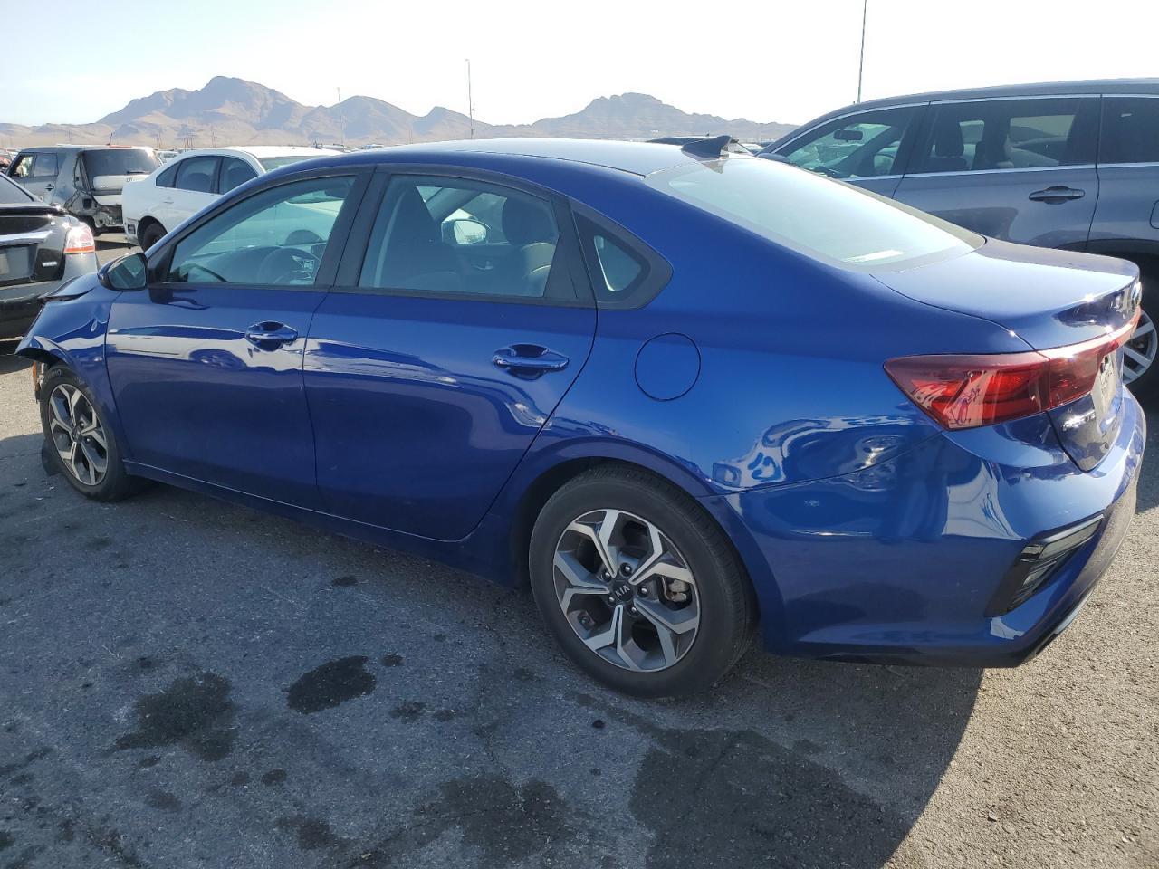 2021 Kia Forte Fe - Image 2
