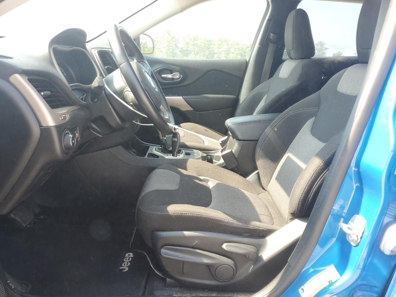 2018 Jeep Cherokee Latitude - Image 7