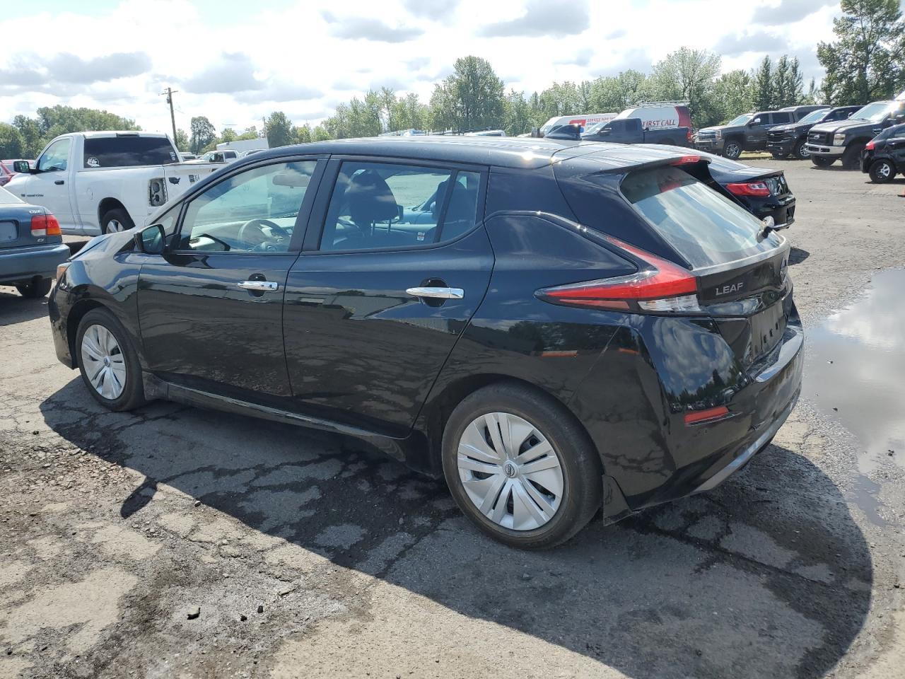 2024 Nissan Leaf S - Фото 2