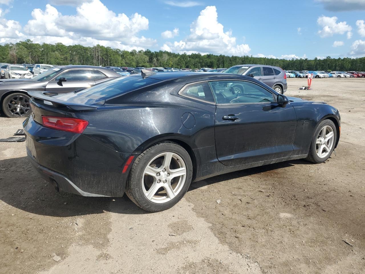2017 Chevrolet Camaro Lt - Фото 3