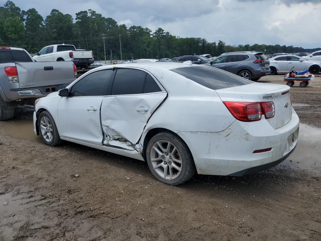 2013 Chevrolet Malibu 1Lt - Фото 2