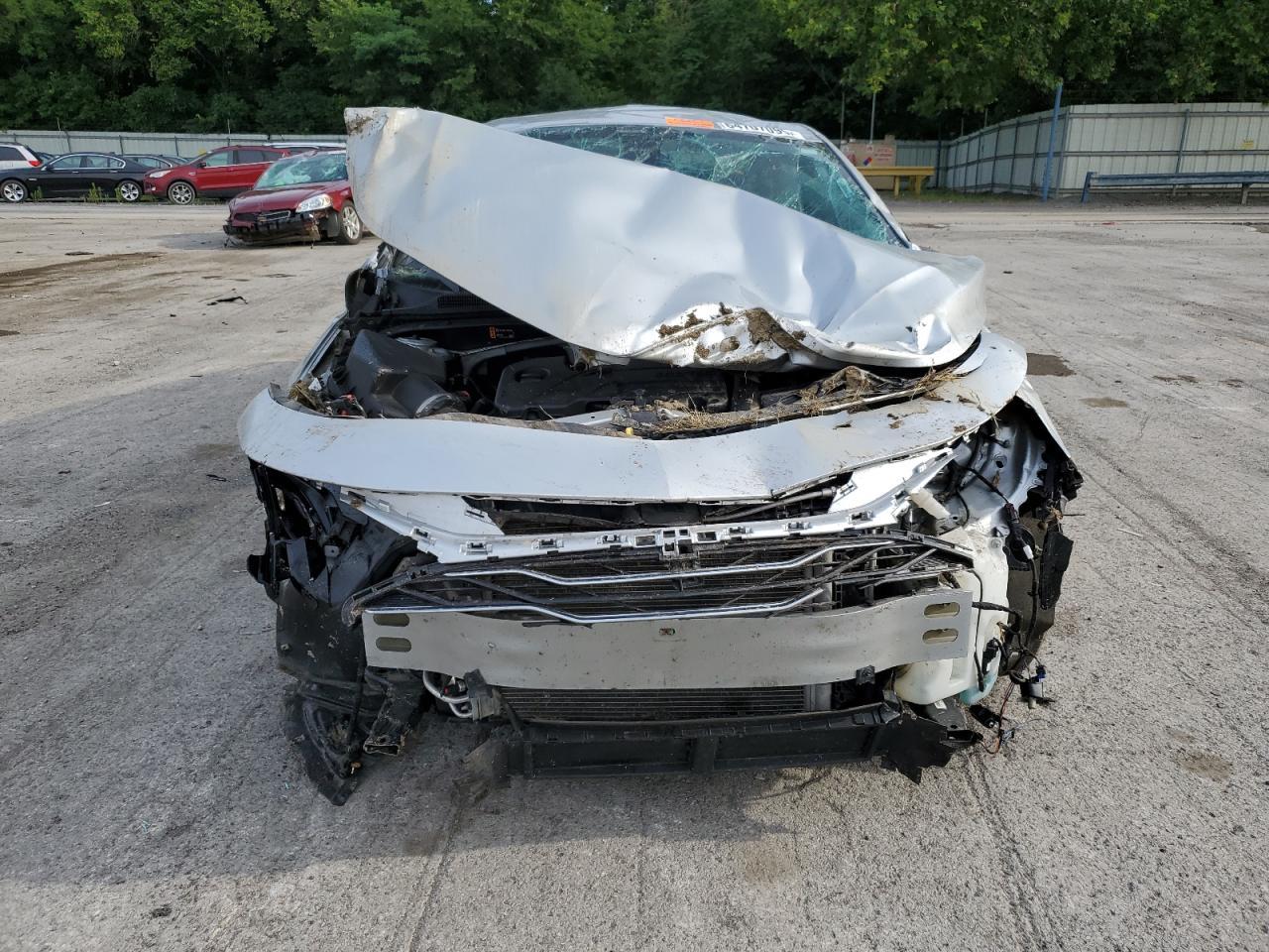 2021 Chevrolet Malibu Ls - Фото 5
