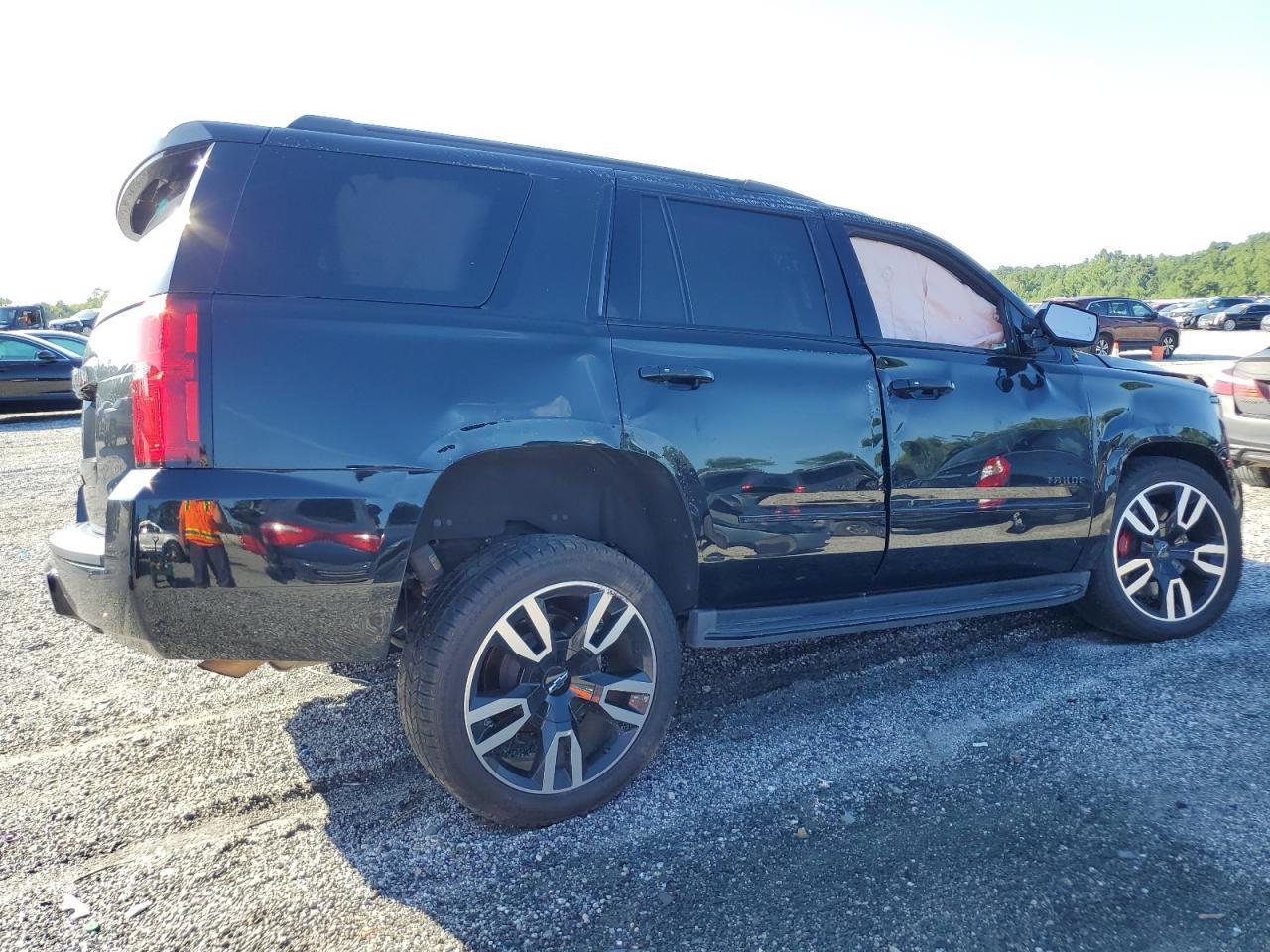 2018 Chevrolet Tahoe K1500 Premier - Image 3