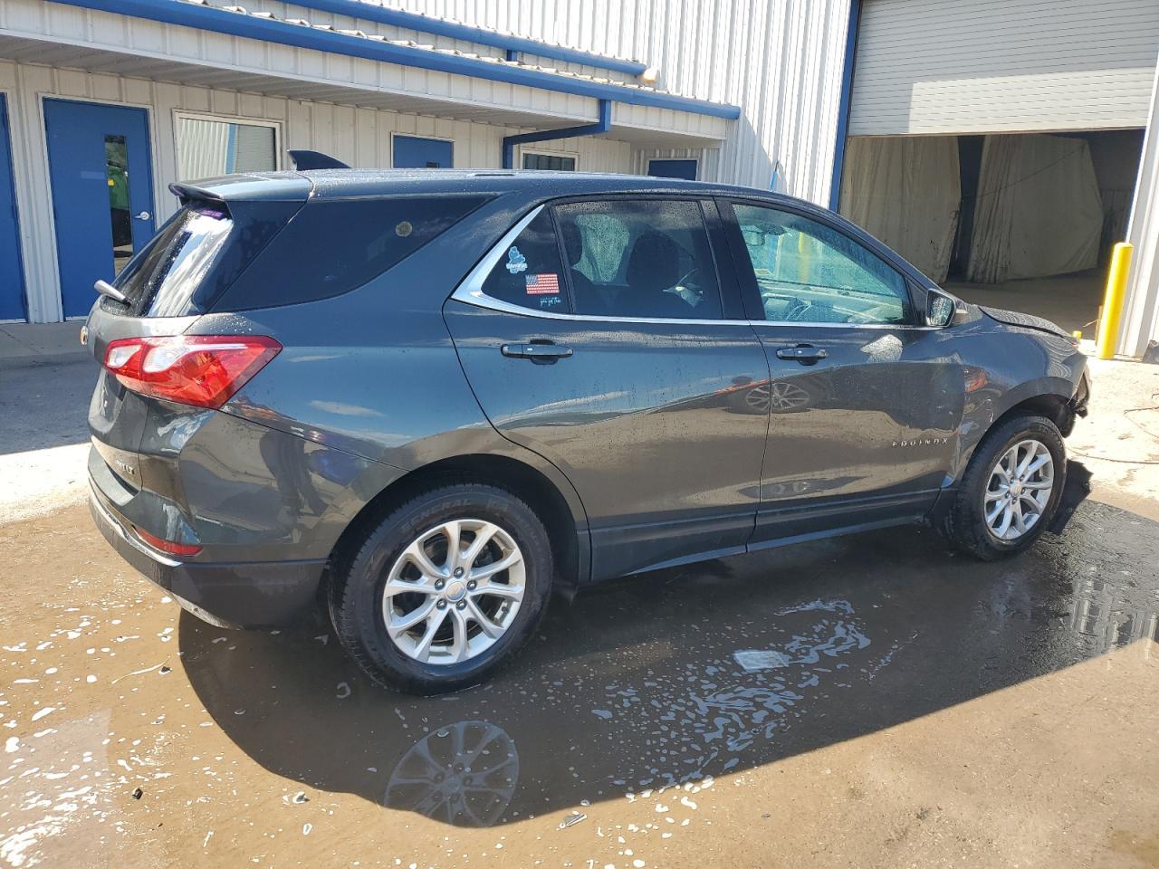 2018 Chevrolet Equinox Lt - Image 3