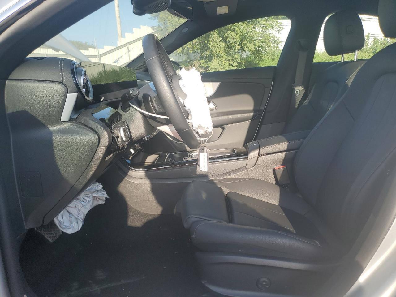 2025 Mercedes-Benz Cla 250 4Matic - Фото 7